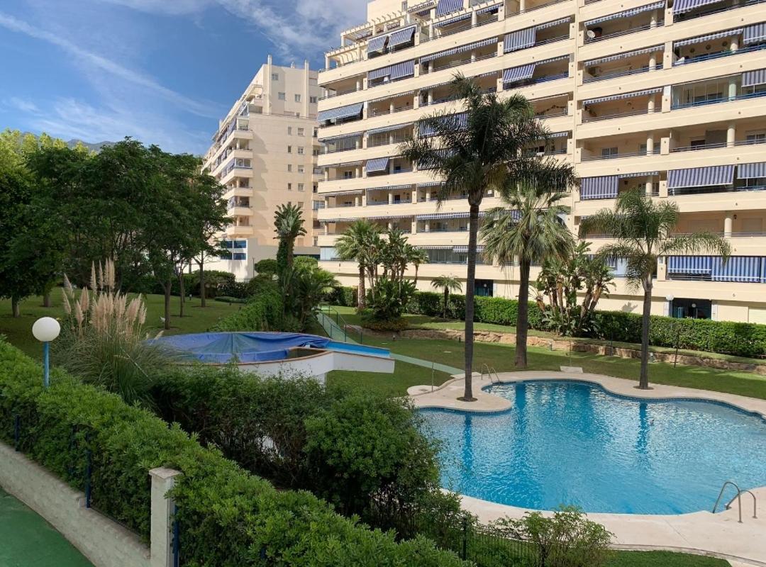 Apartamento Las Terrazas Marbella Bagian luar foto